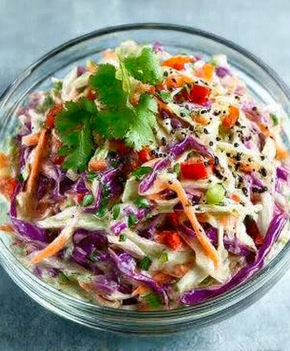 Milchfreier mexikanischer Krautsalat mit Koriander-Limetten-Dressing image 2
